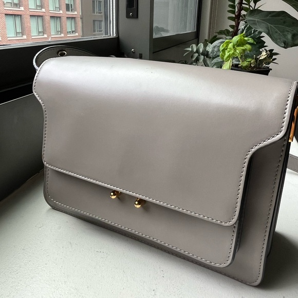 Marni Medium Trunk Leather Bag - Picture 12 of 12